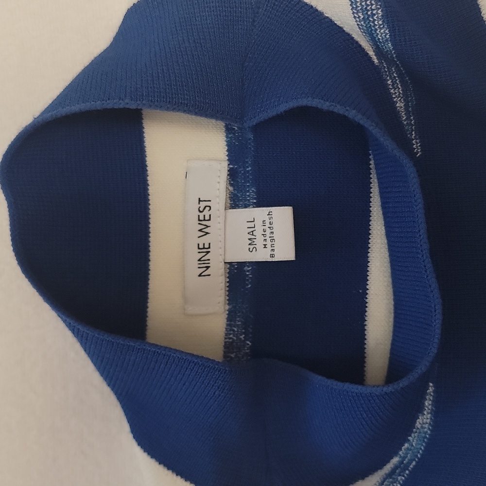 NINE WEST Blue/White striped Sleeveless Mock Neck Top, sz S NWT - Picture 5 of 10